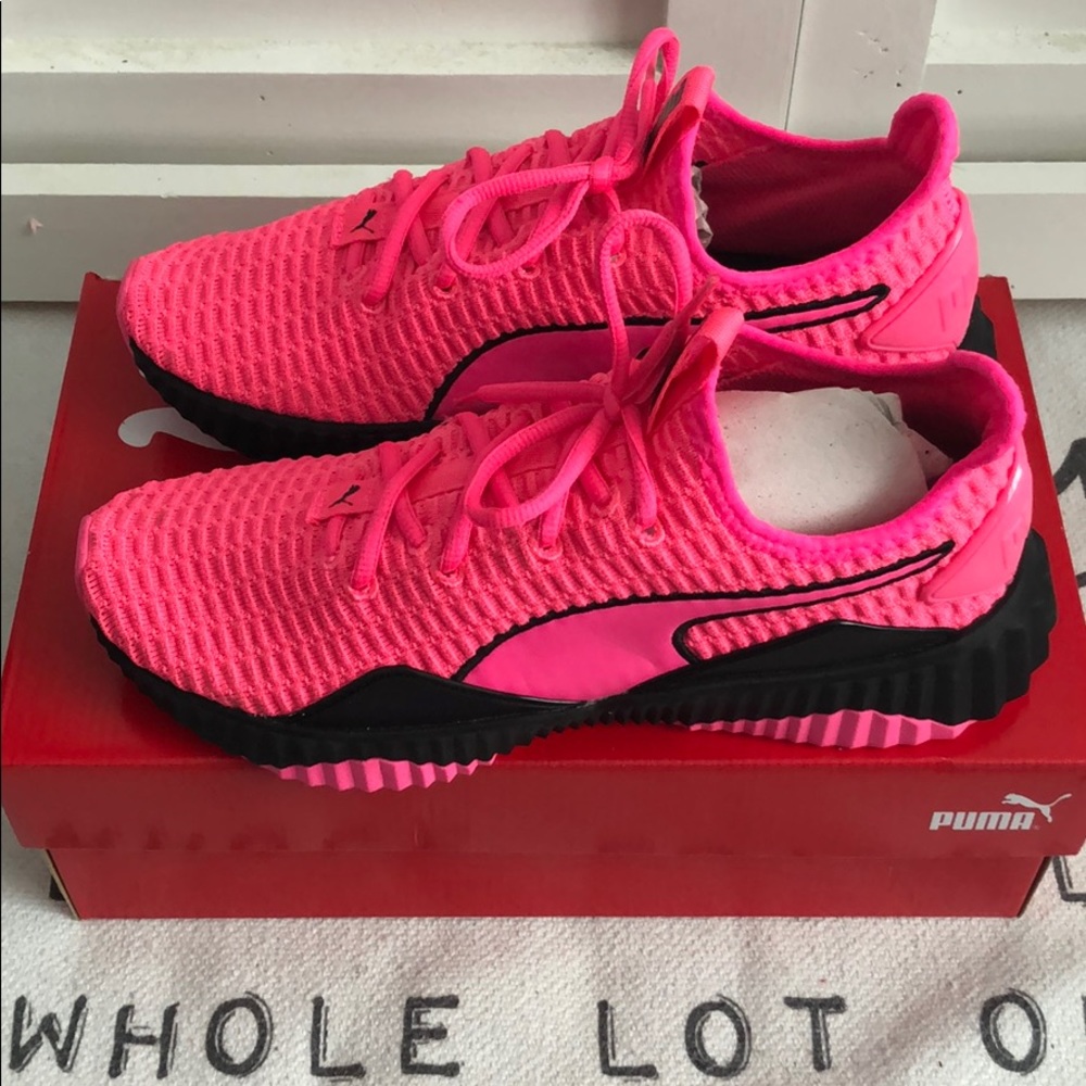 Puma Sneakers